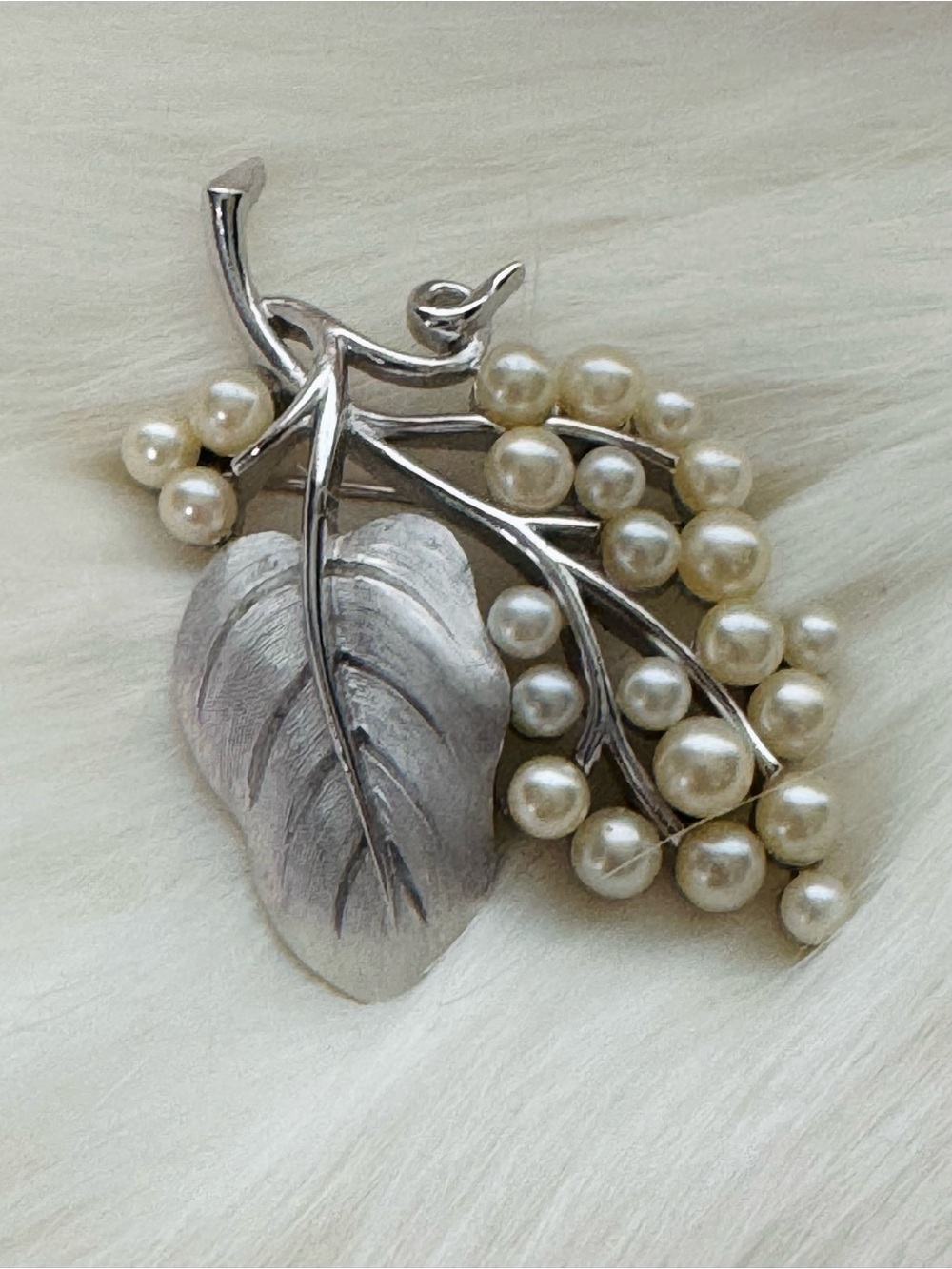 Vintage Crown Trifari Faux Pearl Cluster Leaf Brooch - Silver and Cream